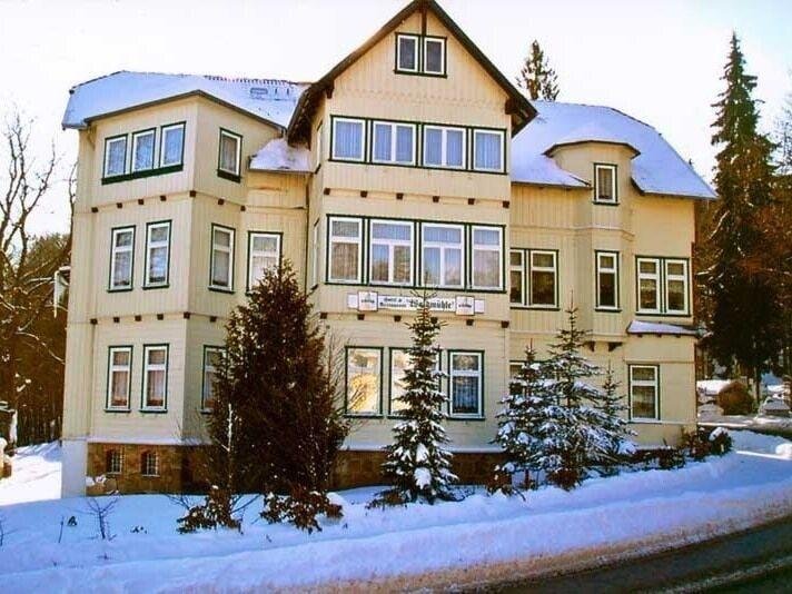 hotel waldmuehle elend exterior